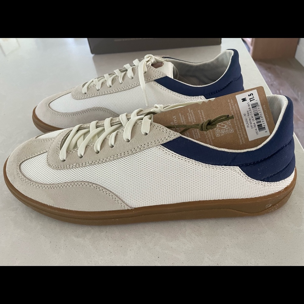 Olukai men’s tennis shoes